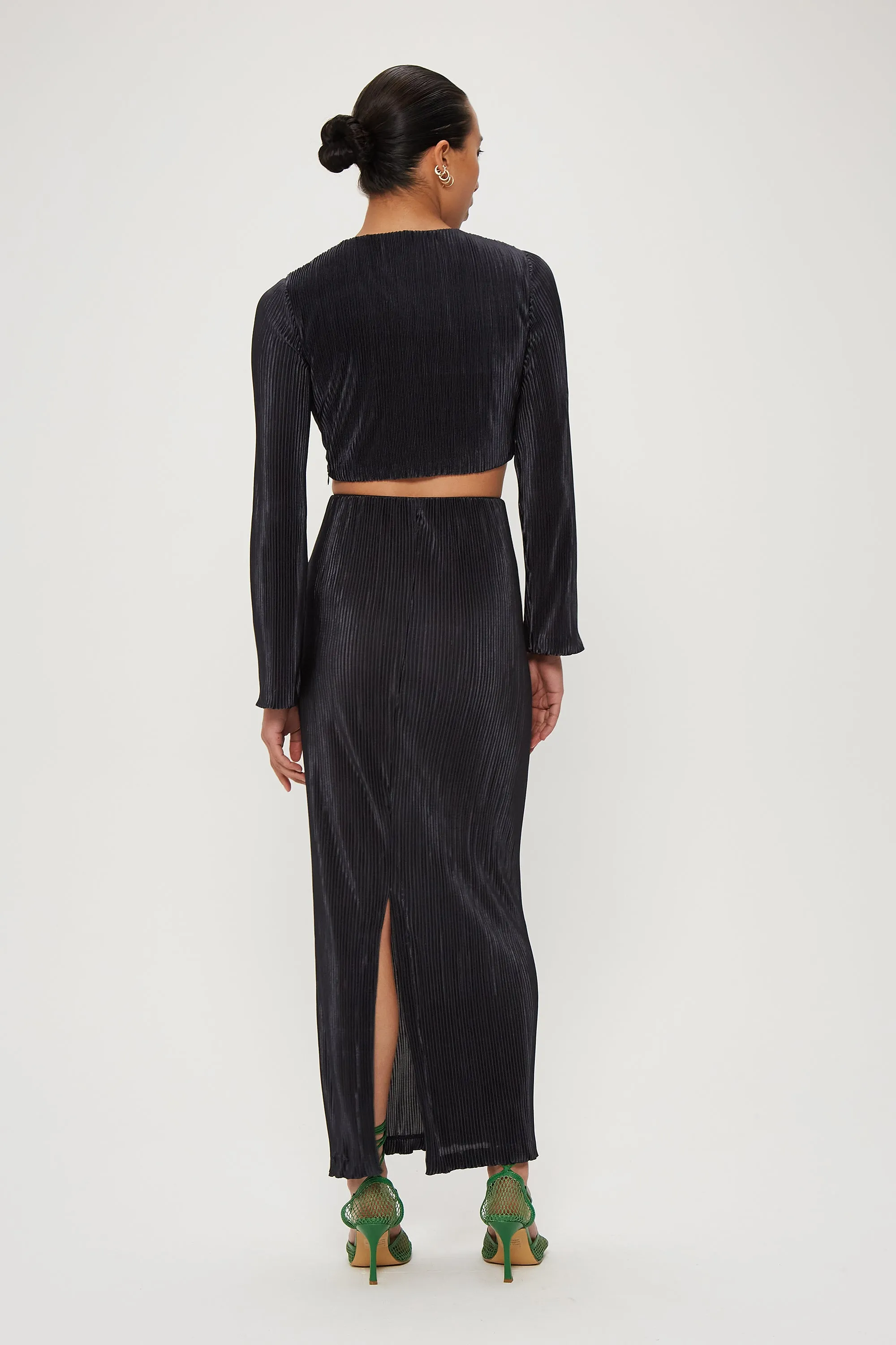 Third Form Meet The Sky Pleat Maxi Skirt - Midnight