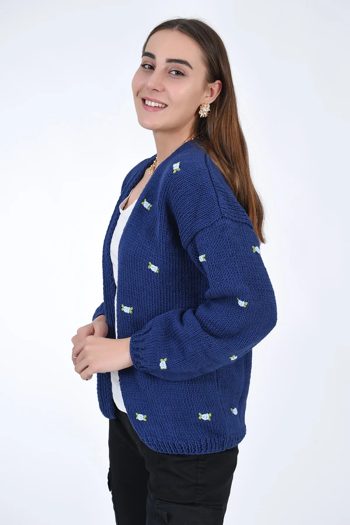 WINTER BLOOM BLUE ROSE Cotton Cardigan